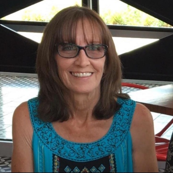 Meet your Posher, Diana - Picture 1 of 1